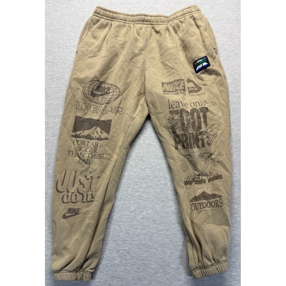 Nike Sportswear Club Fleece Sweatpants Men 2XL Tan Graphic Print Logo Athleisure